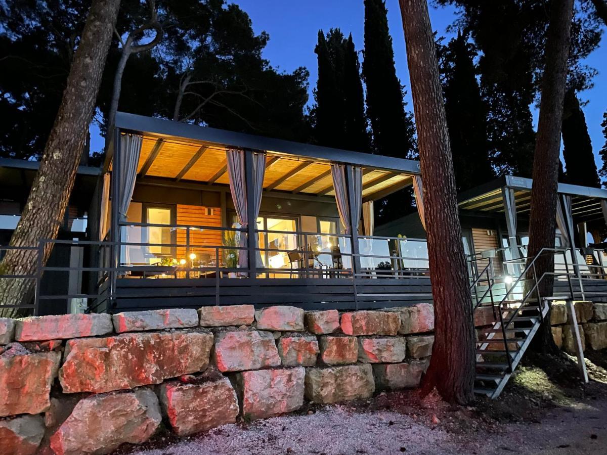 Harmonia Mobile Home Rovinj Exterior foto